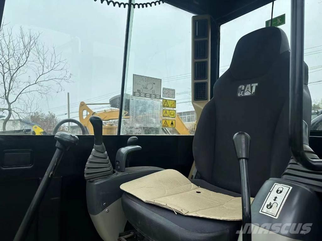 CAT 306D 大型油圧ショベル12t以上（パワーショベル・ユンボ）