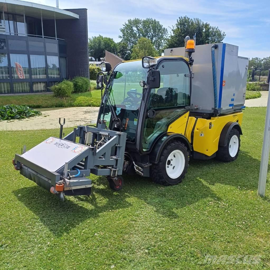 Multihog CX 75 ユーティリティーツールキャリア