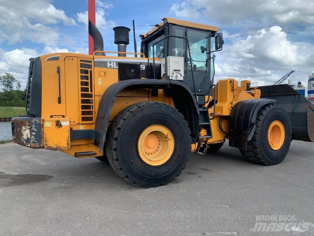 Hyundai HL 770-9 ホイールローダー・タイヤショベル