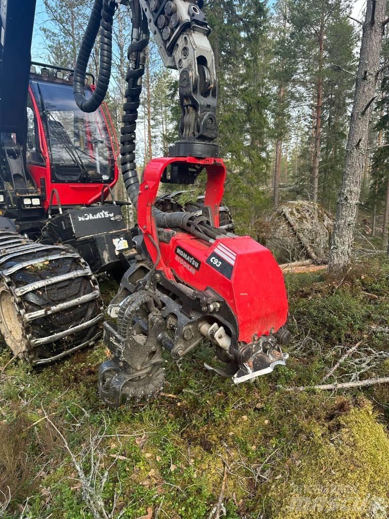 Komatsu 901 XC ハーベスター