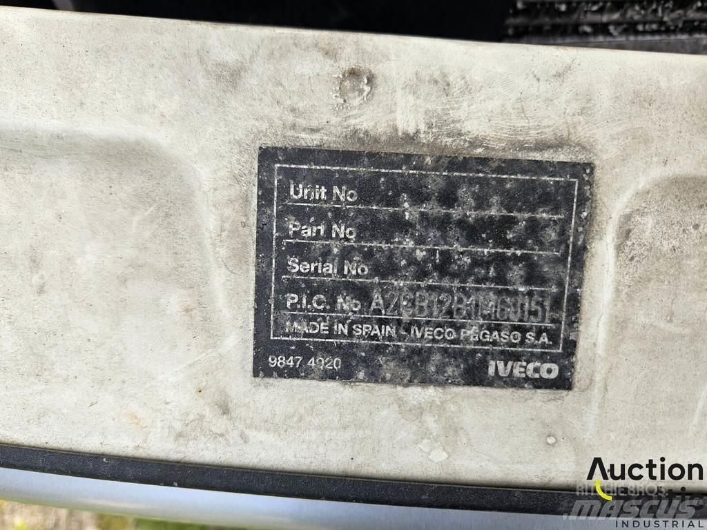 Iveco 40 C 中古トラクターヘッド | トレーラーヘッド