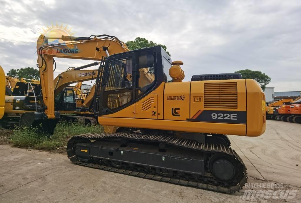 LiuGong 922 E 大型油圧ショベル12t以上（パワーショベル・ユンボ）