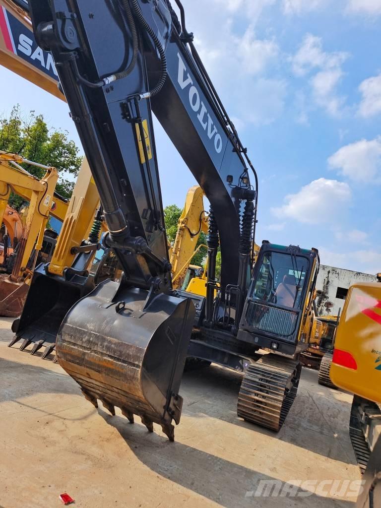 Volvo EC 210 D 大型油圧ショベル12t以上（パワーショベル・ユンボ）