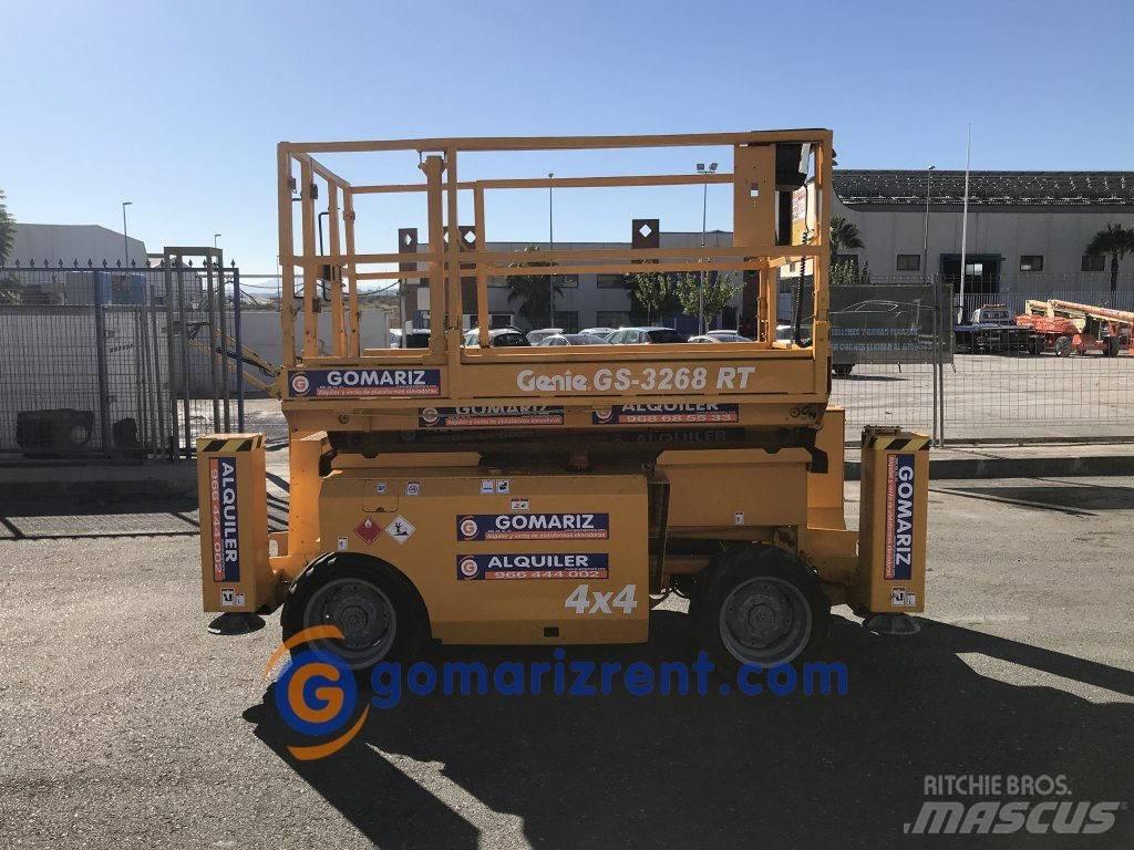 Genie GS 3268 RT シザースリフト