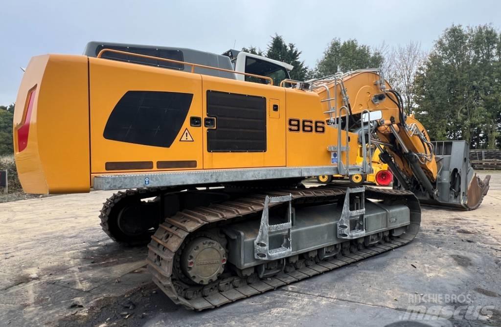 Liebherr R 966 HD 大型油圧ショベル12t以上（パワーショベル・ユンボ）