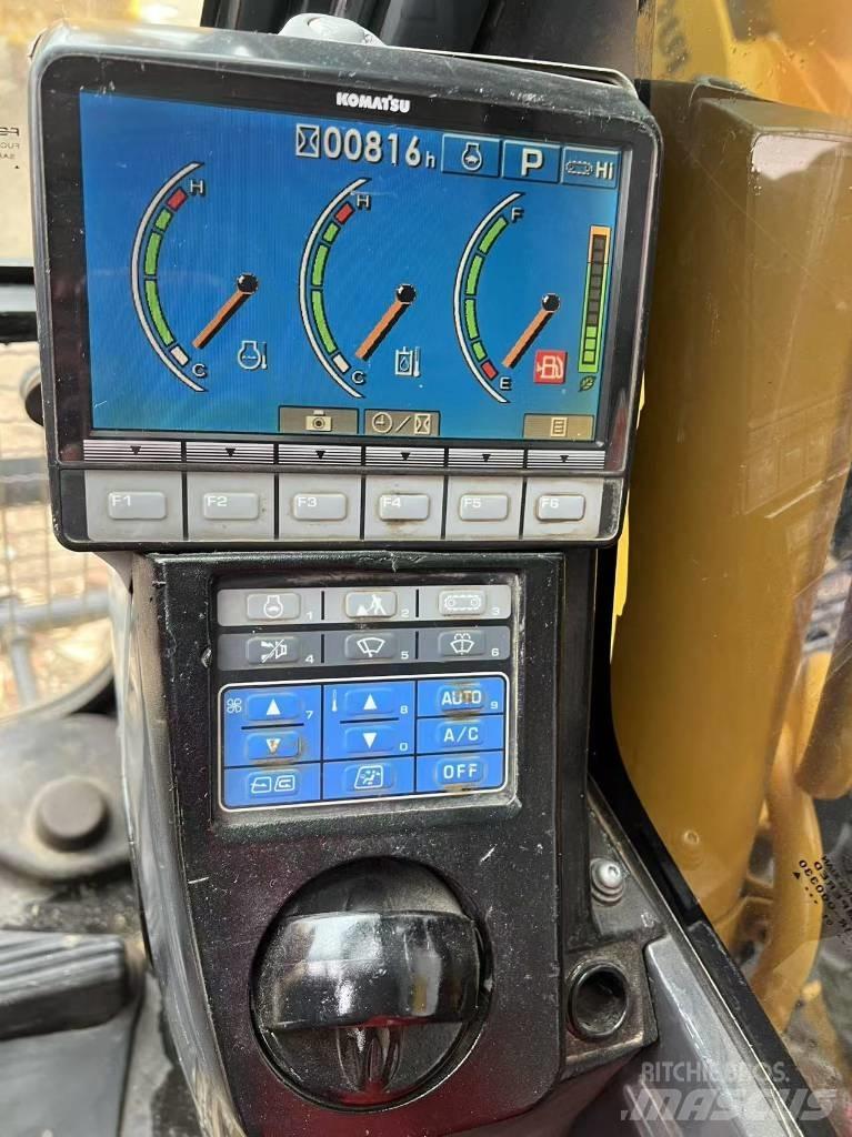 Komatsu PC 210 LC-8 大型油圧ショベル12t以上（パワーショベル・ユンボ）
