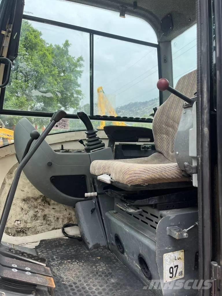 Terex TC 60 ミニ油圧ショベル 7t以下（ミニユンボ・ミニディガー）
