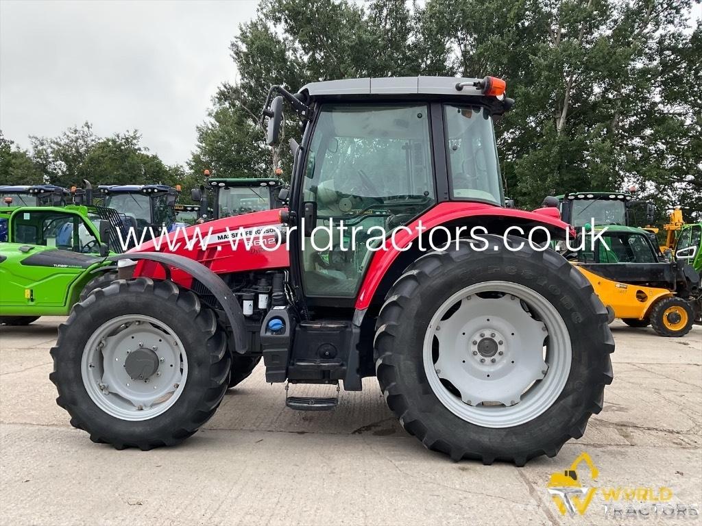 Massey Ferguson 5612 トラクター