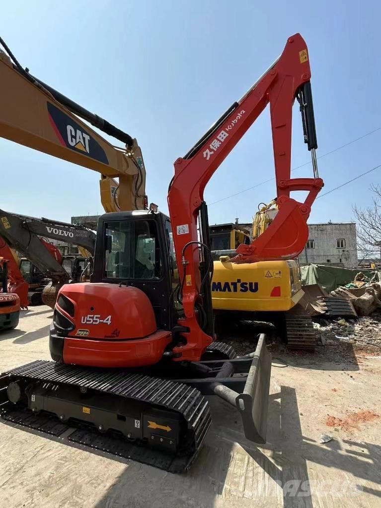 Kubota U 55-4 ミニ油圧ショベル 7t以下（ミニユンボ・ミニディガー）