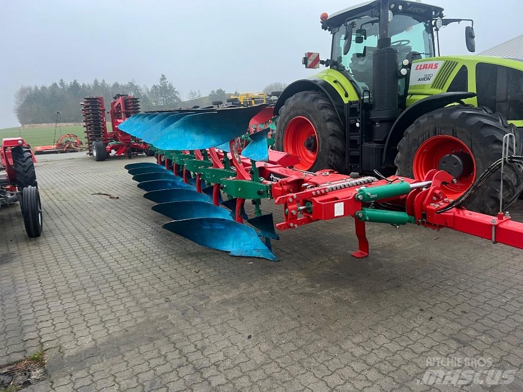 Kverneland 6300 リバーシブルプラウ