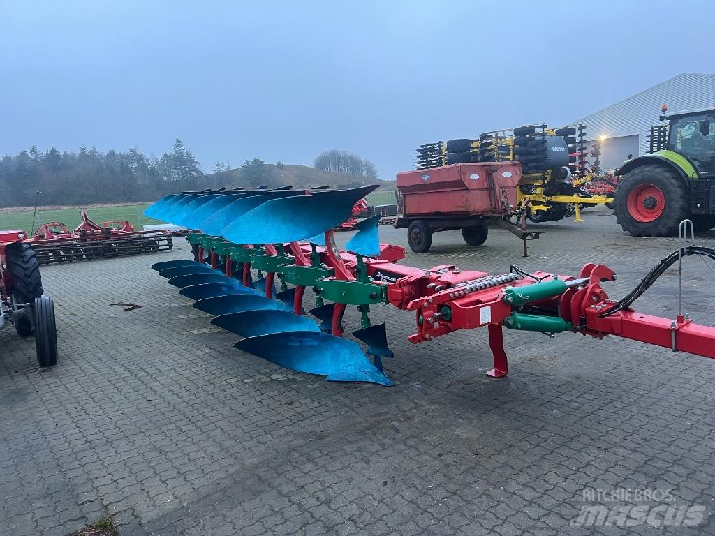 Kverneland 6300 リバーシブルプラウ