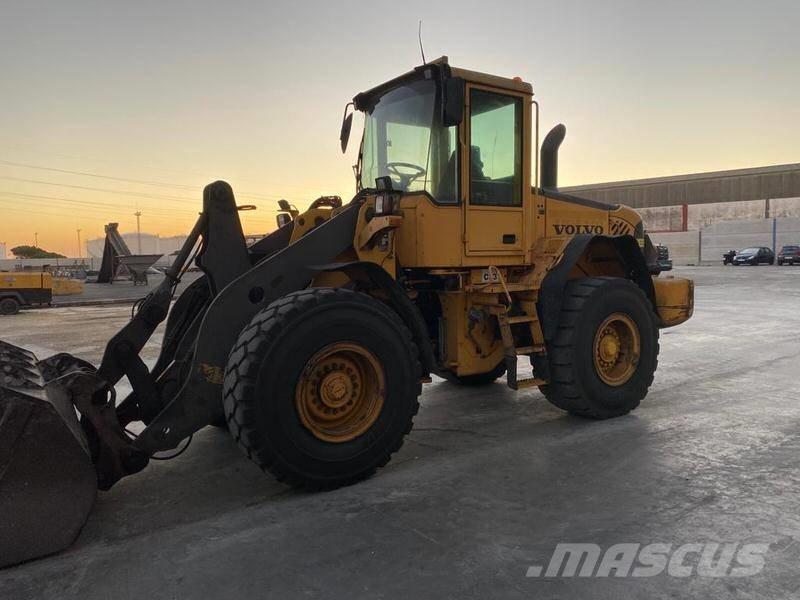 Volvo L 90 E ホイールローダー・タイヤショベル