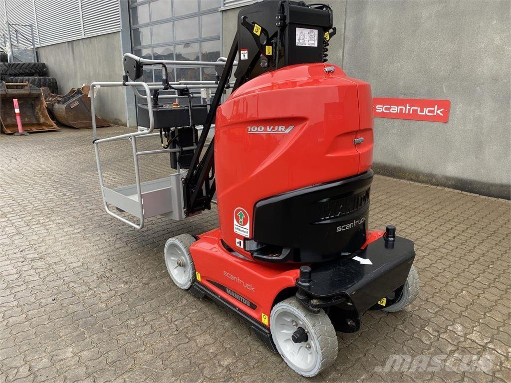 Manitou 100VJR 垂直昇降型リフト