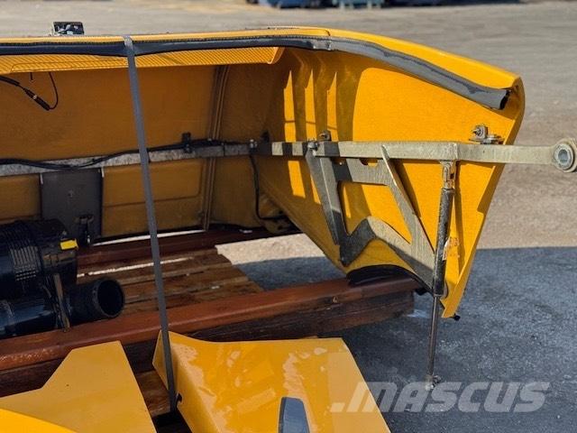 Liebherr L 524 BODY シャーシ及びサスペンション