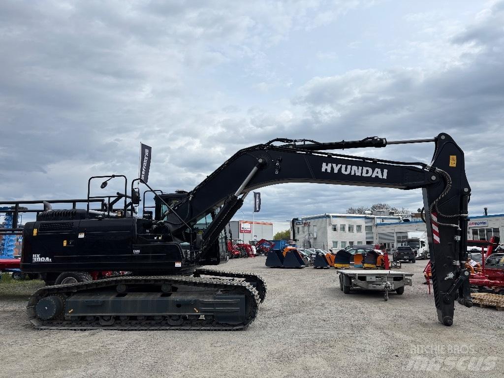 Hyundai HX300A L 大型油圧ショベル12t以上（パワーショベル・ユンボ）