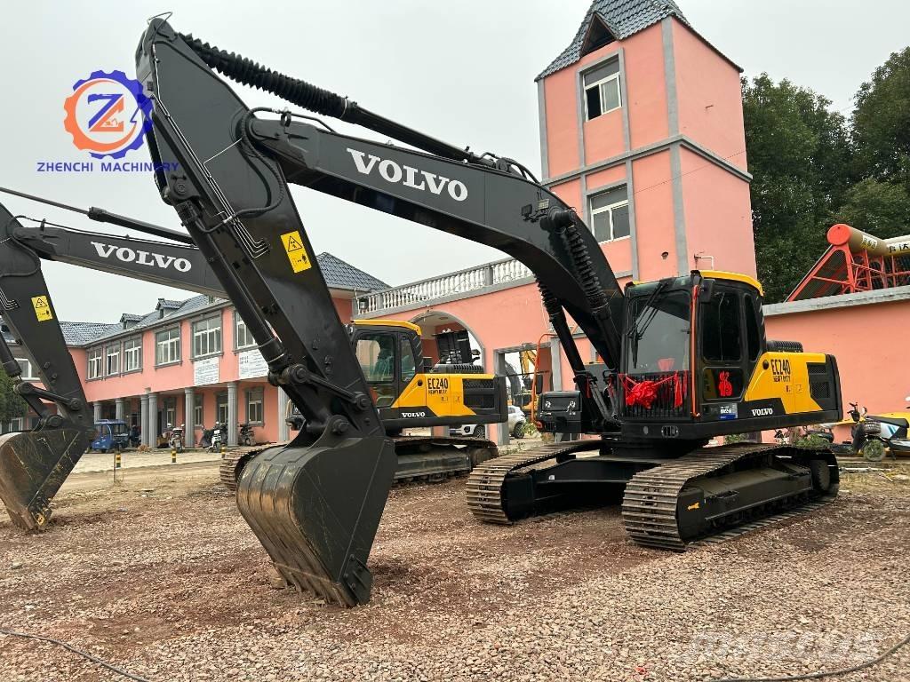 Volvo EC 240 大型油圧ショベル12t以上（パワーショベル・ユンボ）