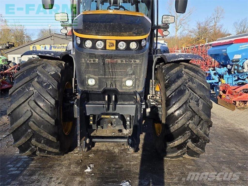 JCB fastrac 8330 トラクター