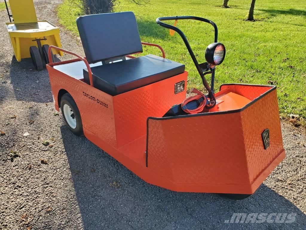 Taylor-Dunn SS536 トーイングトラック