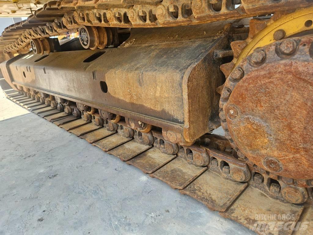 CAT 330 大型油圧ショベル12t以上（パワーショベル・ユンボ）