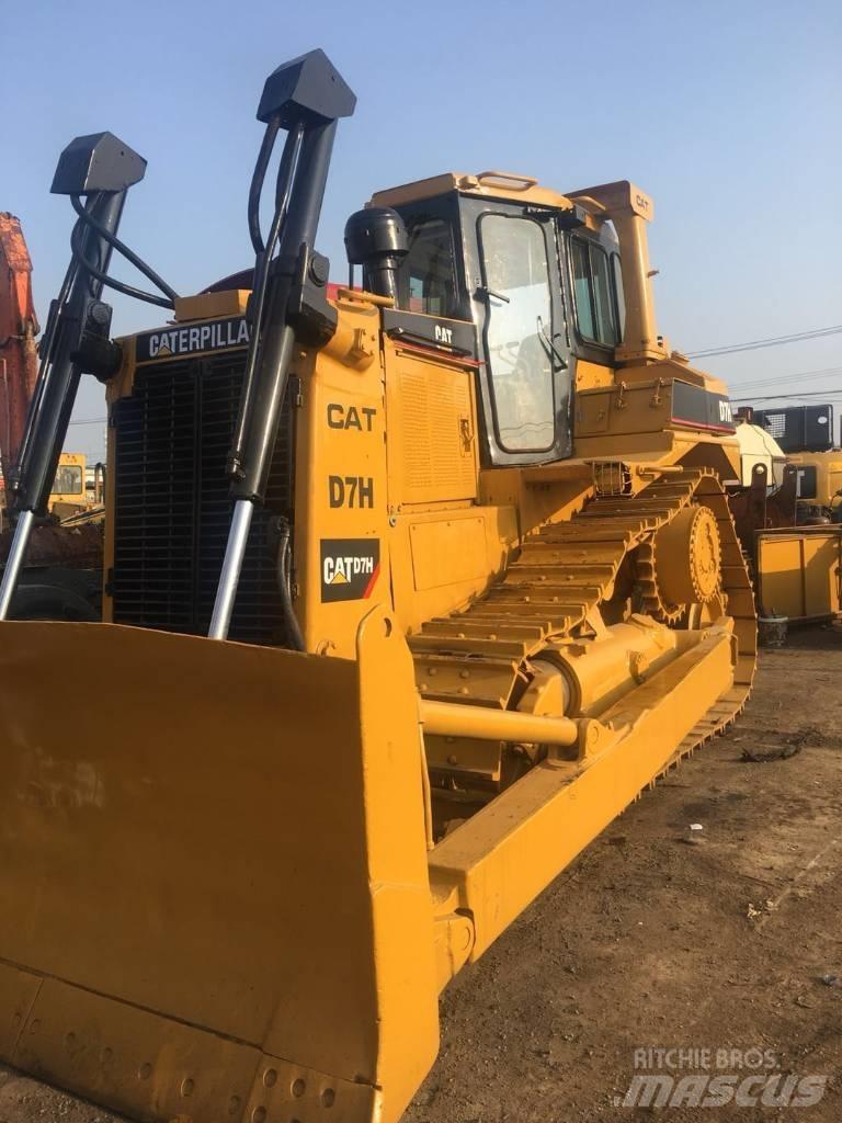 CAT D7H ブルドーザー