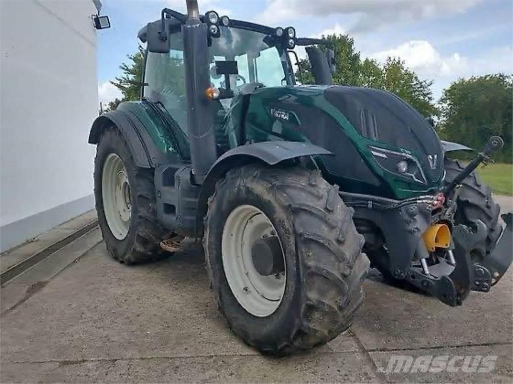 Valtra T 174 E トラクター