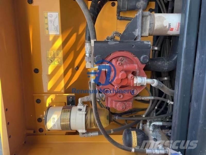 Hyundai 225VS 大型油圧ショベル12t以上（パワーショベル・ユンボ）