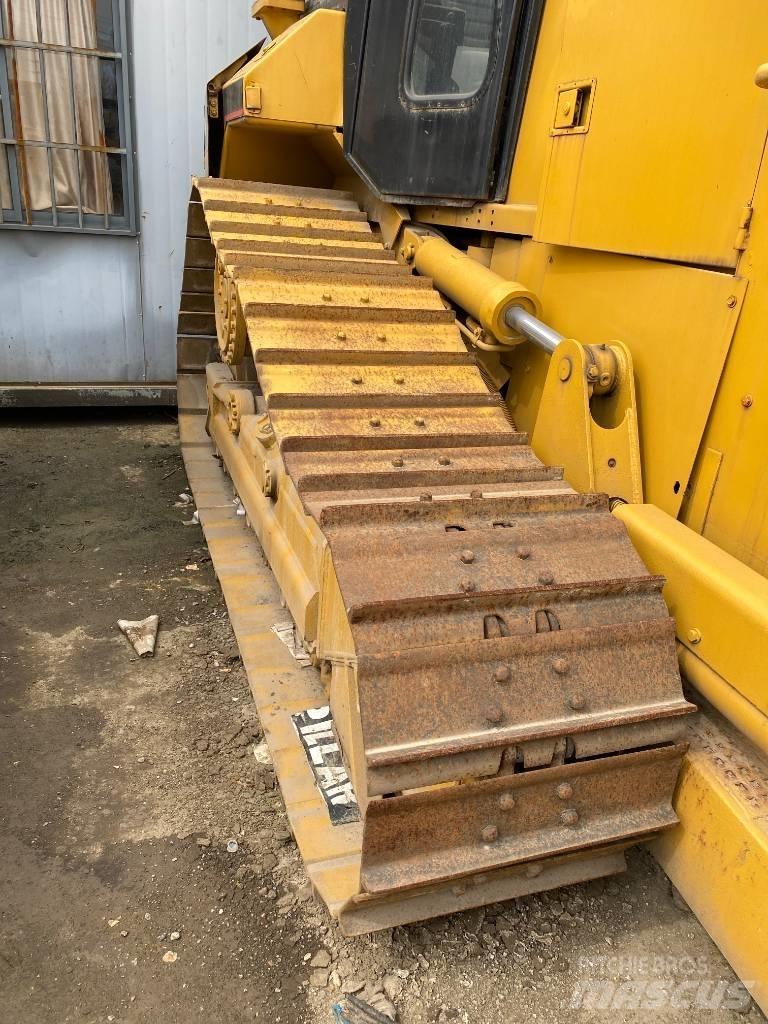 CAT D 5 M LGP ブルドーザー