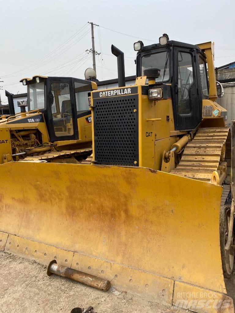 CAT D 5 M LGP ブルドーザー