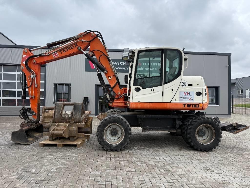 Terex TW 110 ホイール式油圧ショベル（パワーショベル・ユンボ・バックホー）