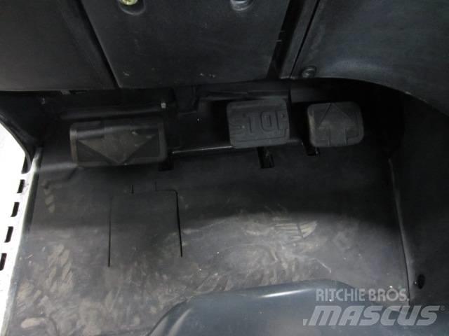 Linde E 16 C バッテリーフォークリフト