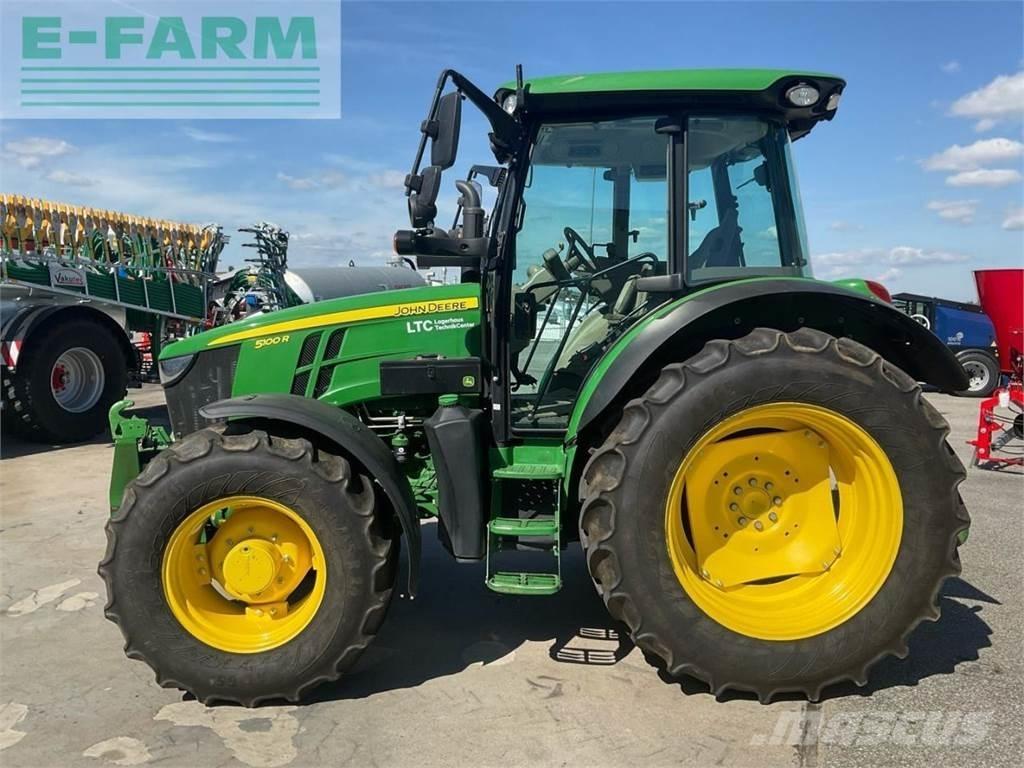 John Deere 5100R トラクター