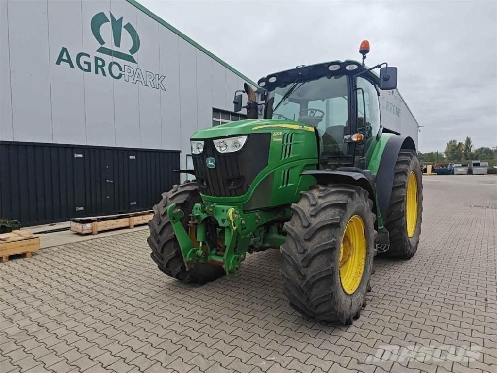 John Deere 6210R トラクター