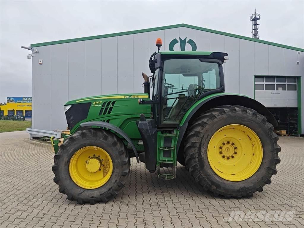 John Deere 6210R トラクター