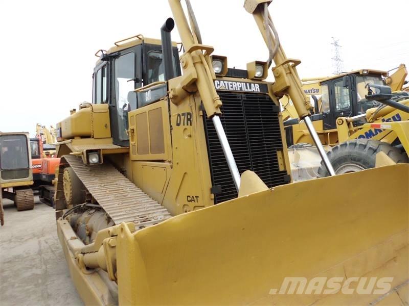 CAT D 7 R ブルドーザー