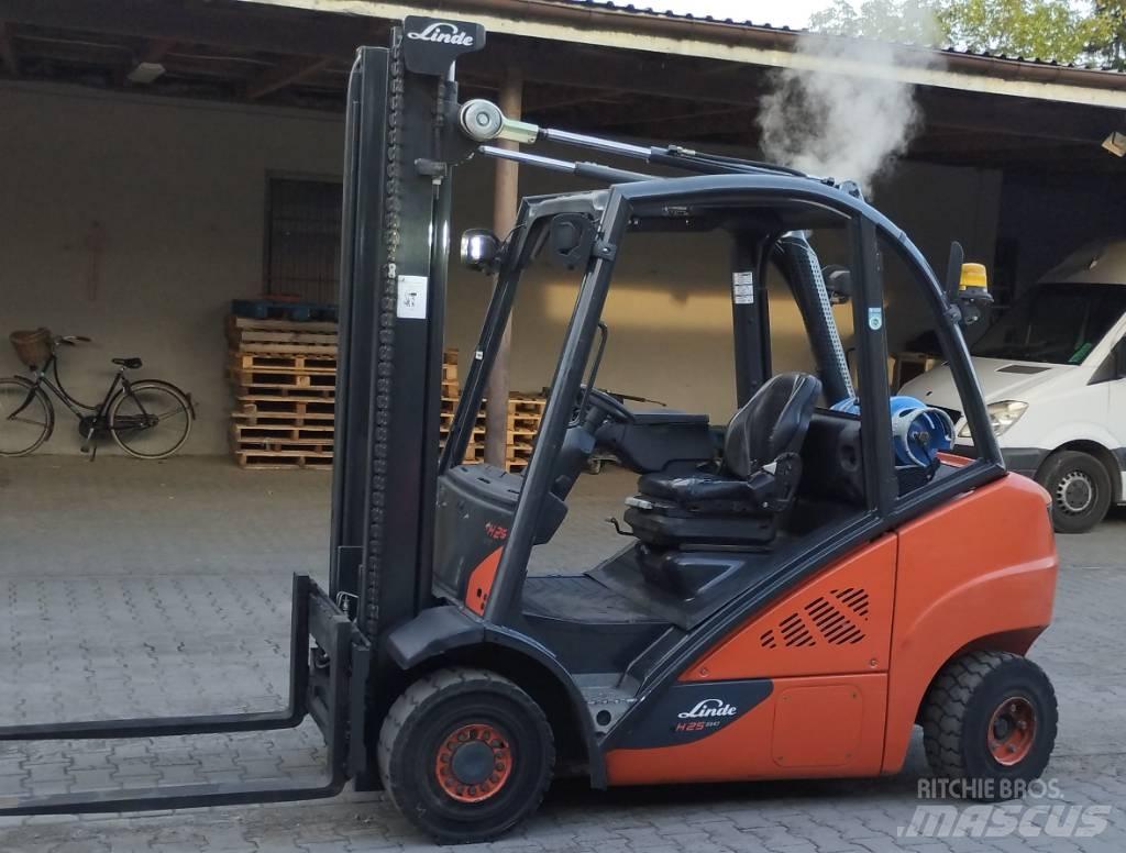 Linde H 25 T - 02 LPGフォークリフト