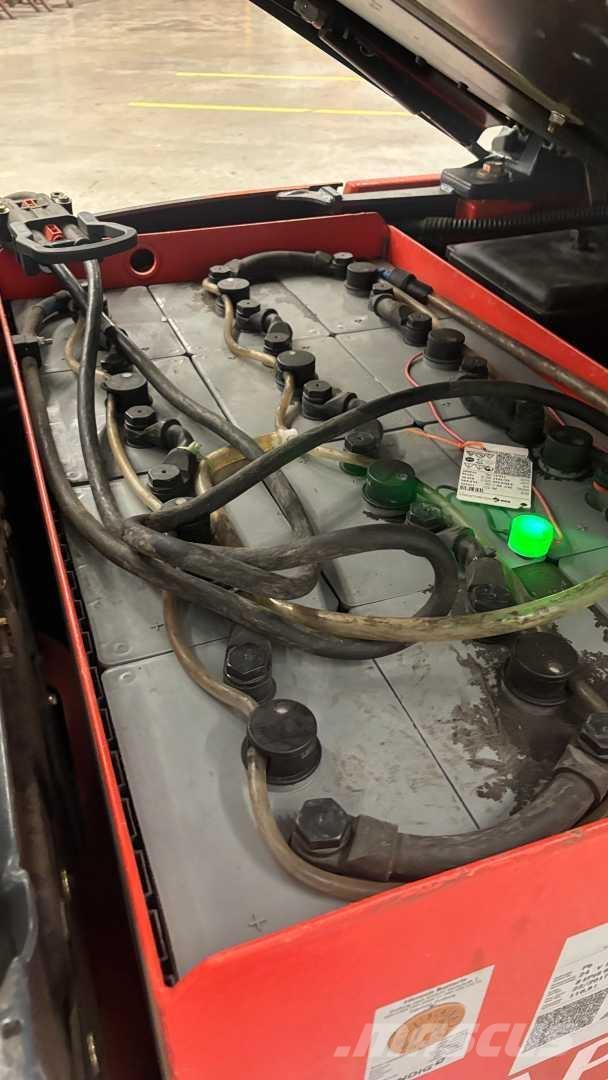 Linde E15 バッテリーフォークリフト