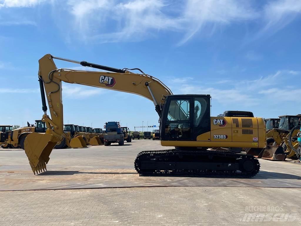 CAT 323D3 特殊油圧ショベル