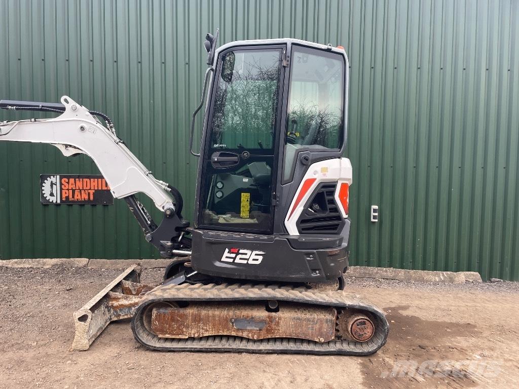 Bobcat E 26 ミニ油圧ショベル 7t以下（ミニユンボ・ミニディガー）