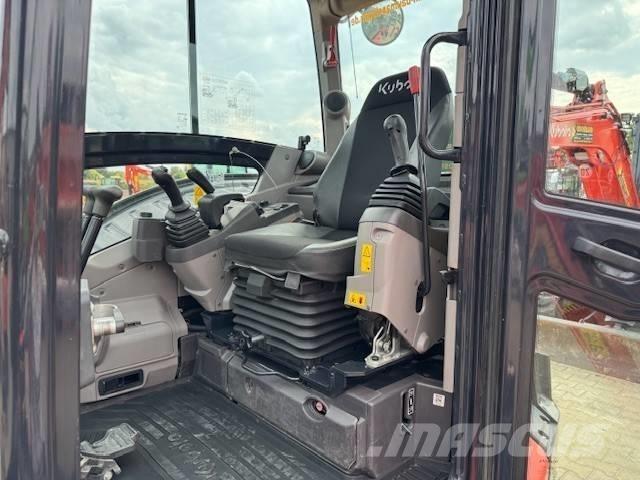 Kubota KX 060-5 ミニ油圧ショベル 7t以下（ミニユンボ・ミニディガー）