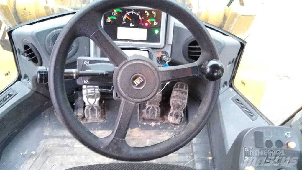 CAT 950M ホイールローダー・タイヤショベル