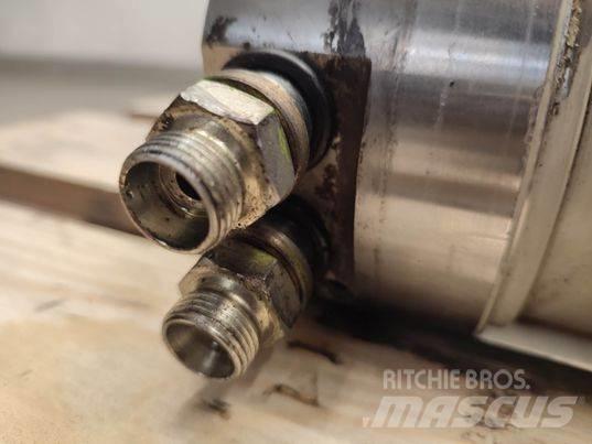 Merlo 40.25  actuator ブーム、アーム