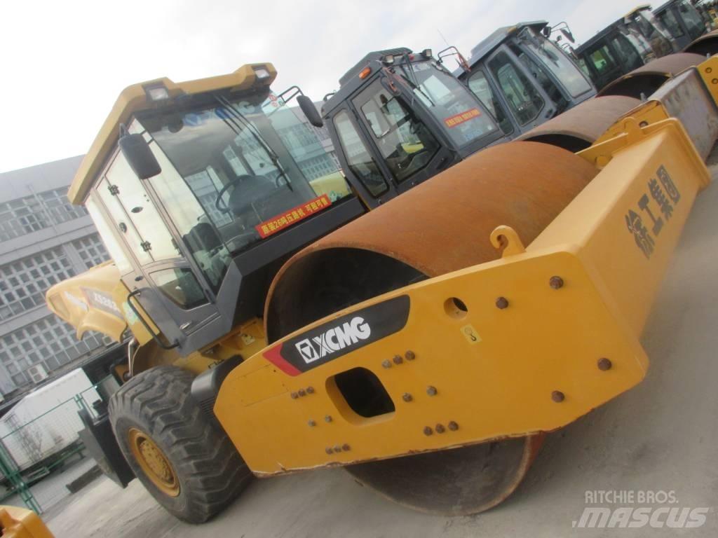 XCMG XS 263 J 振動ローラ