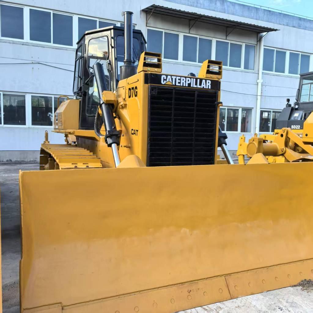CAT D 7 G ブルドーザー