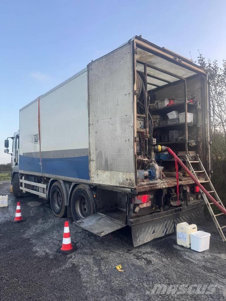 MAN TGA 26.440 他のドリル機械