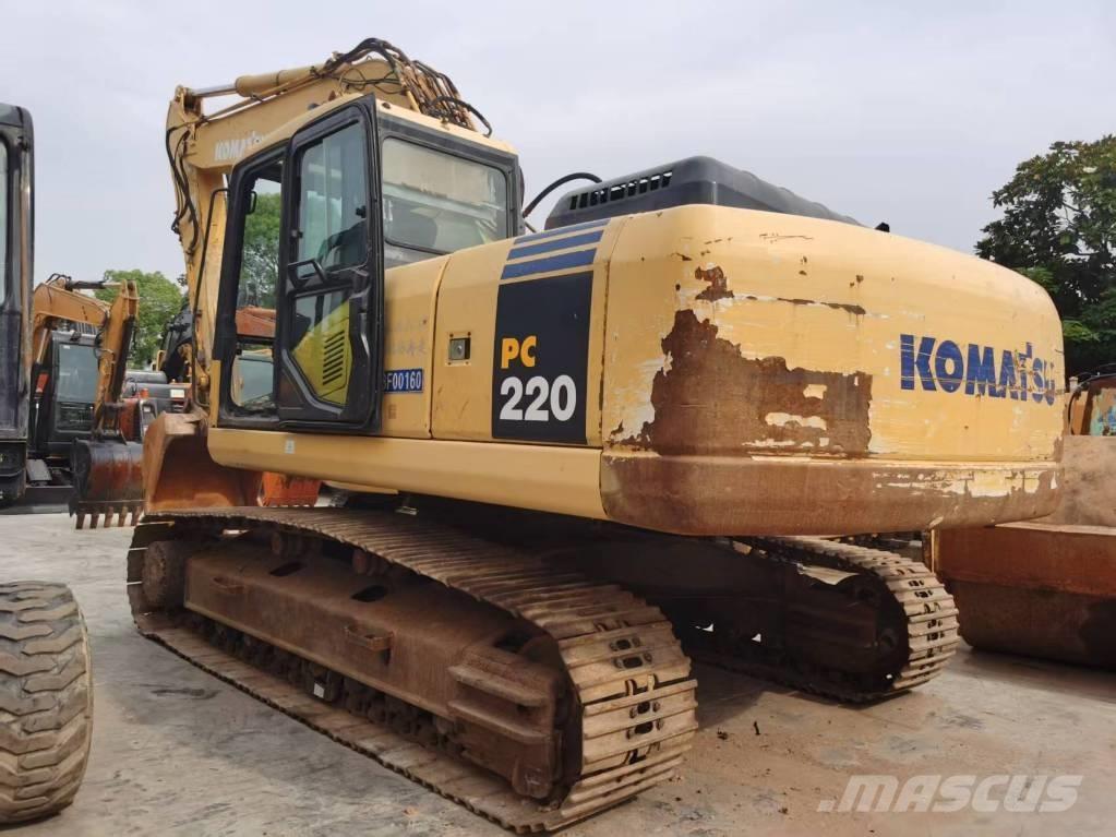 Komatsu PC 220-7 大型油圧ショベル12t以上（パワーショベル・ユンボ）