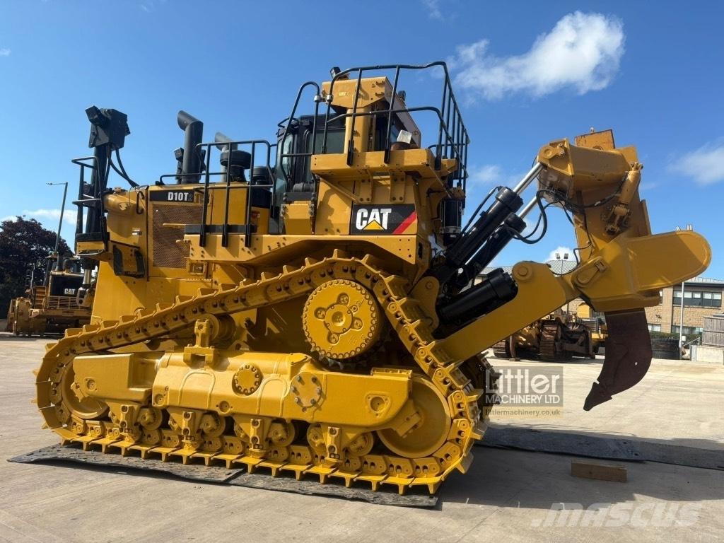 CAT D 10 T 2 ブルドーザー