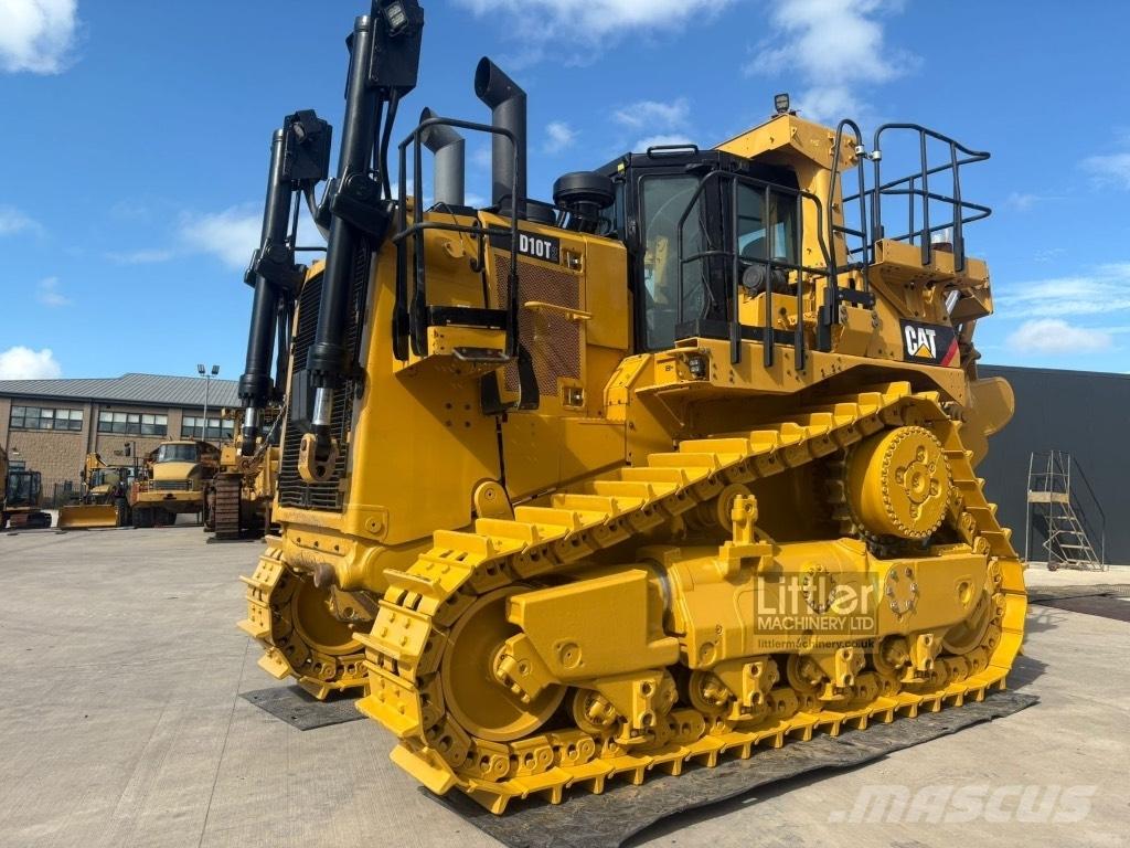 CAT D 10 T 2 ブルドーザー