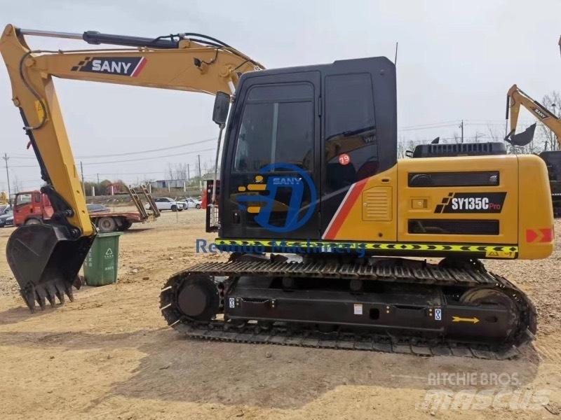 Sany SY 135 C Pro 大型油圧ショベル12t以上（パワーショベル・ユンボ）