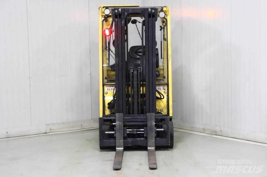 Hyster J1.6XNT バッテリーフォークリフト