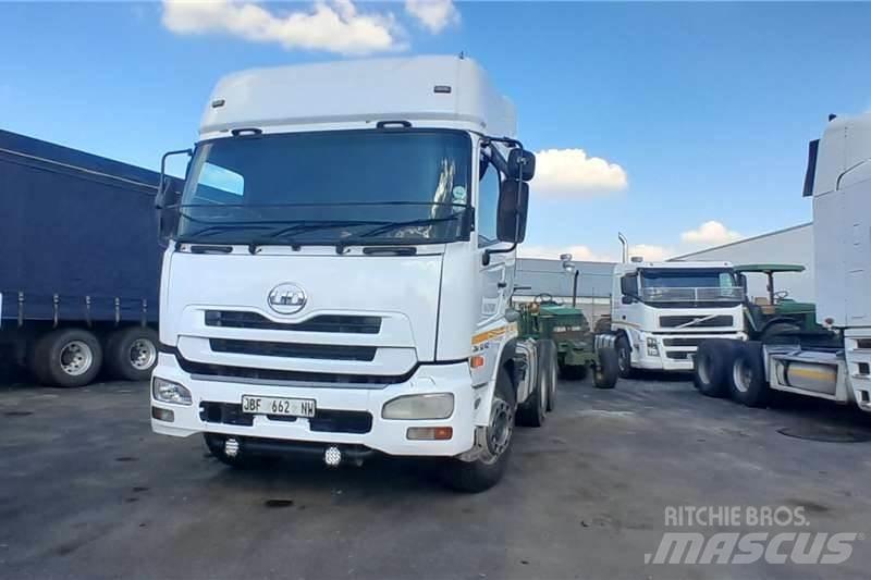 UD QUESTER GWE440 その他トラック